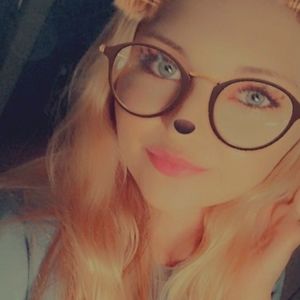 Meet your Posher, Casey michele